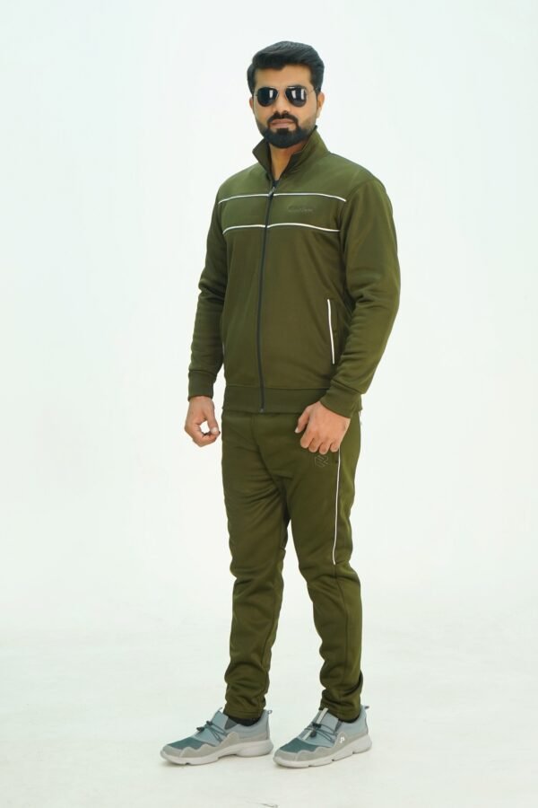 GRACEROBE OLIVE GREEN UNISEX ESSENTIAL TRACKSUITE (Double Magzi)